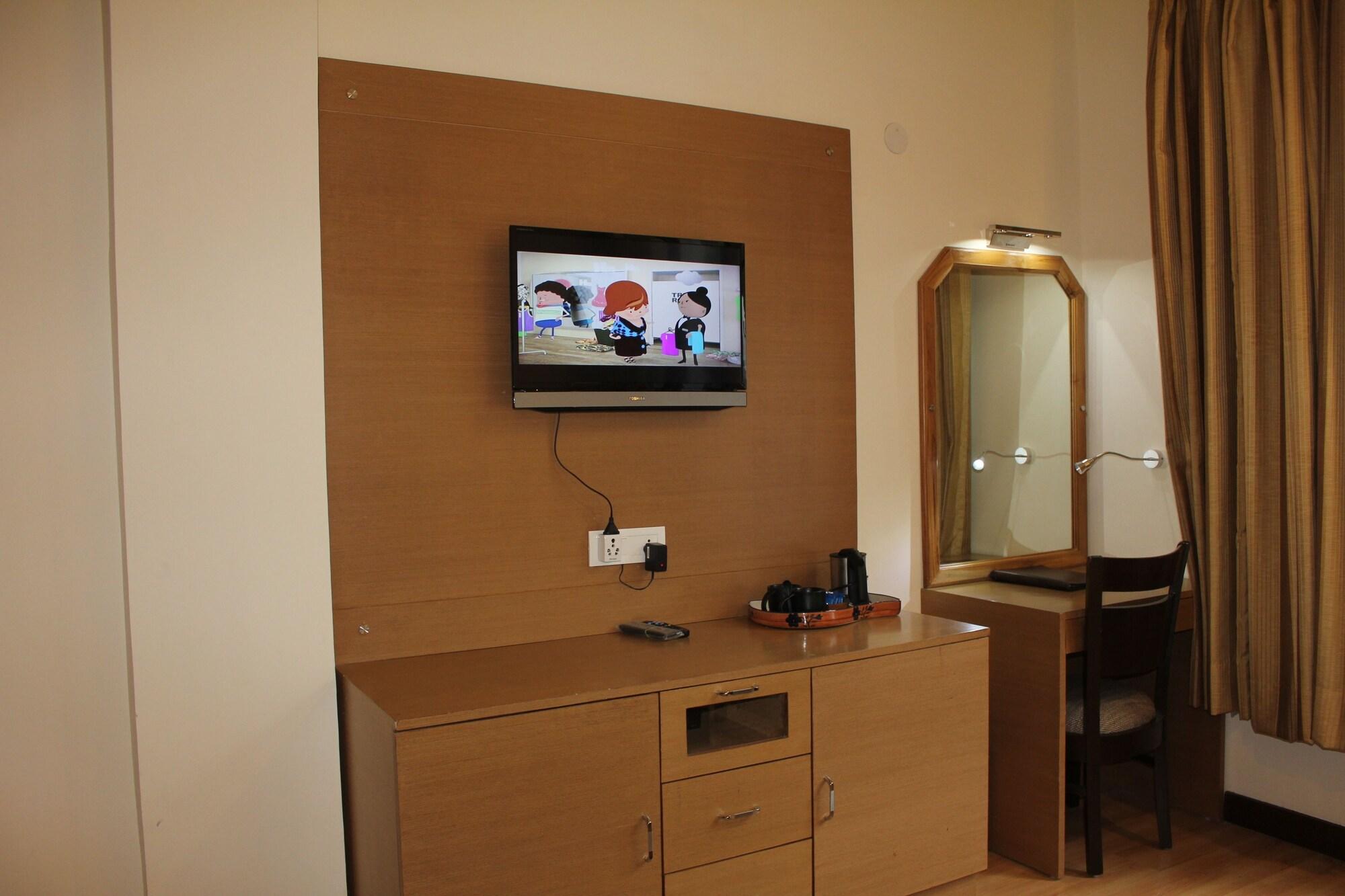 Bravia Hotel Manali Inn Exterior photo